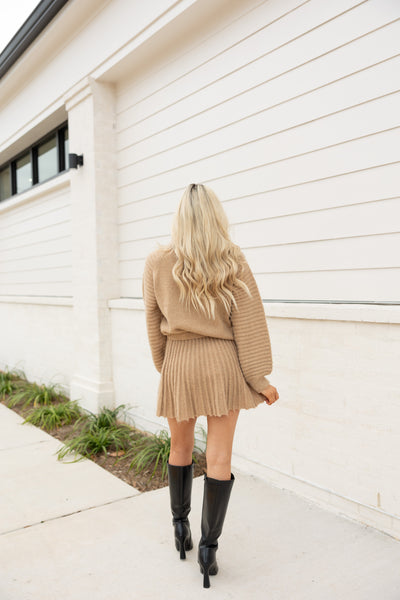 Gabrielle Pleated Skirt, Natural